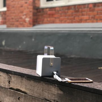 LAMPE LED ENCEINTE BLUETOOTH