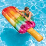 Autour de la piscine