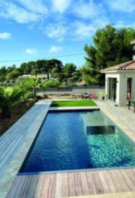 Entretien piscine au sel : comment ça marche ?